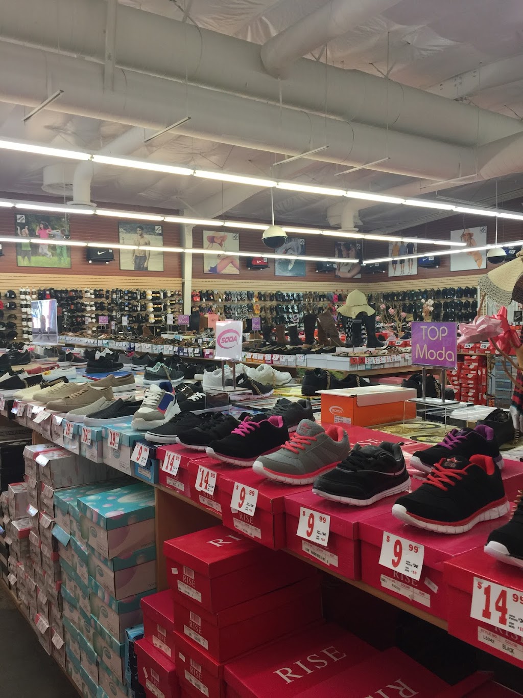 Shoe City Long Beach | 4170 E Willow St, Long Beach, CA 90815, USA | Phone: (562) 498-3400