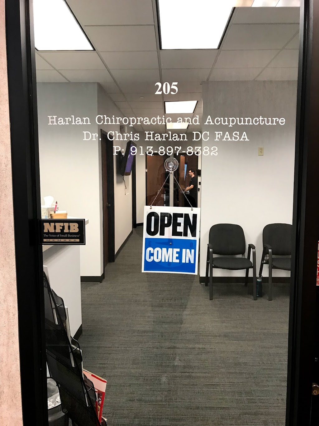 Harlan Chiropractic and Acupuncture | 9120 W 135th St Suite 205, Overland Park, KS 66221, USA | Phone: (913) 897-8382