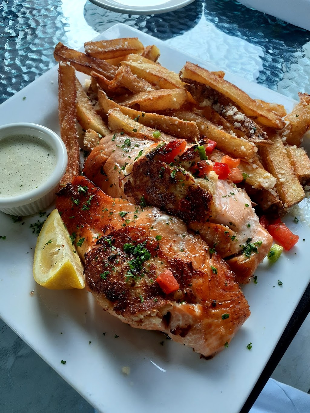 Fish Thyme Restaurant & Bar | 3979 S Main St #5657, Acworth, GA 30101, USA | Phone: (770) 974-2323