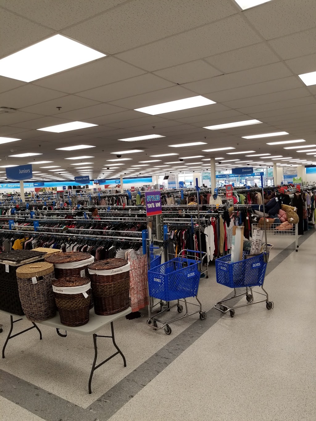 Ross Dress for Less | 130 Sunset Blvd, New Castle, DE 19720, USA | Phone: (302) 324-8218