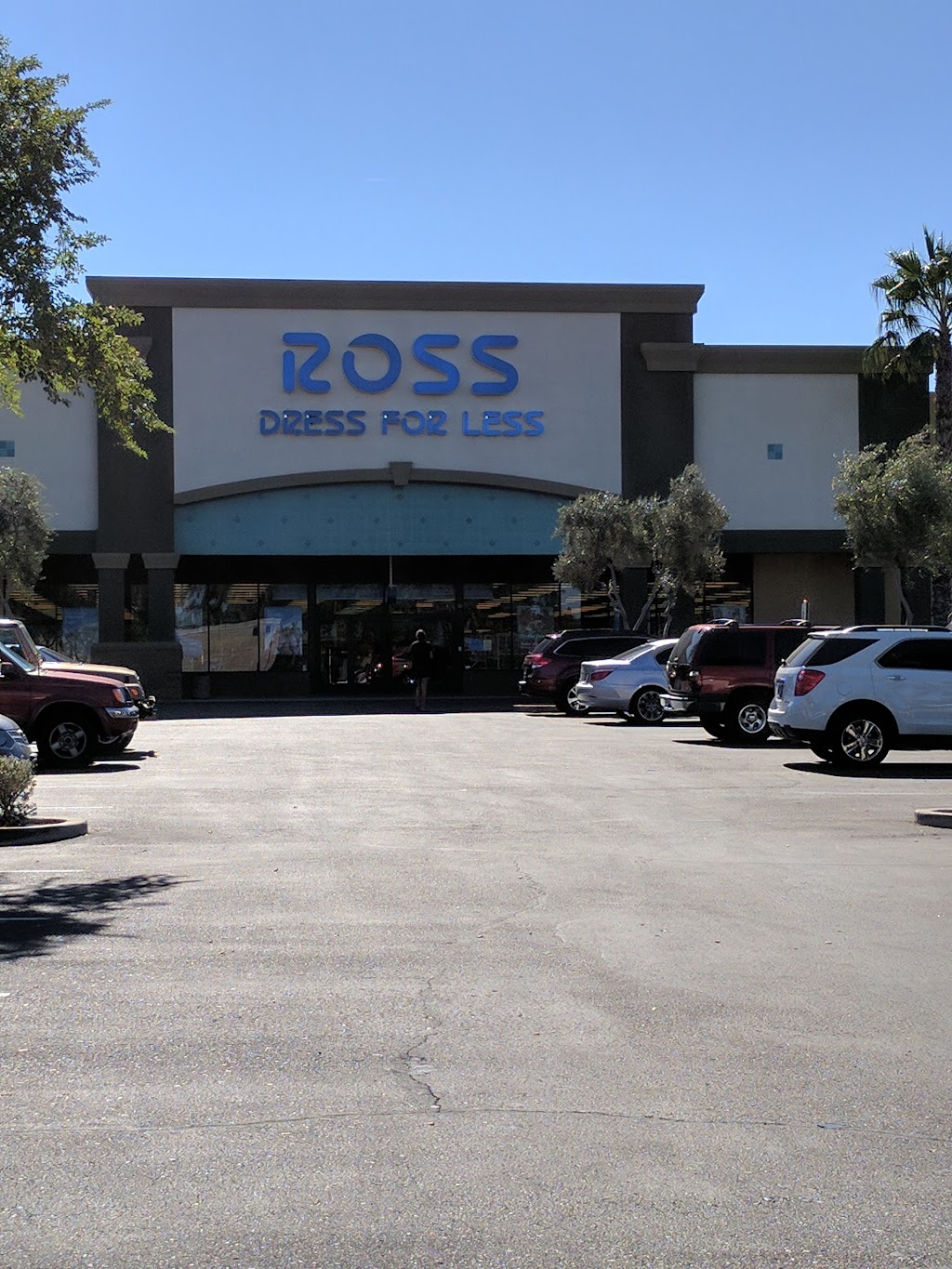 Ross Dress for Less | 1475 E Warner Rd, Gilbert, AZ 85296, USA | Phone: (480) 558-4301