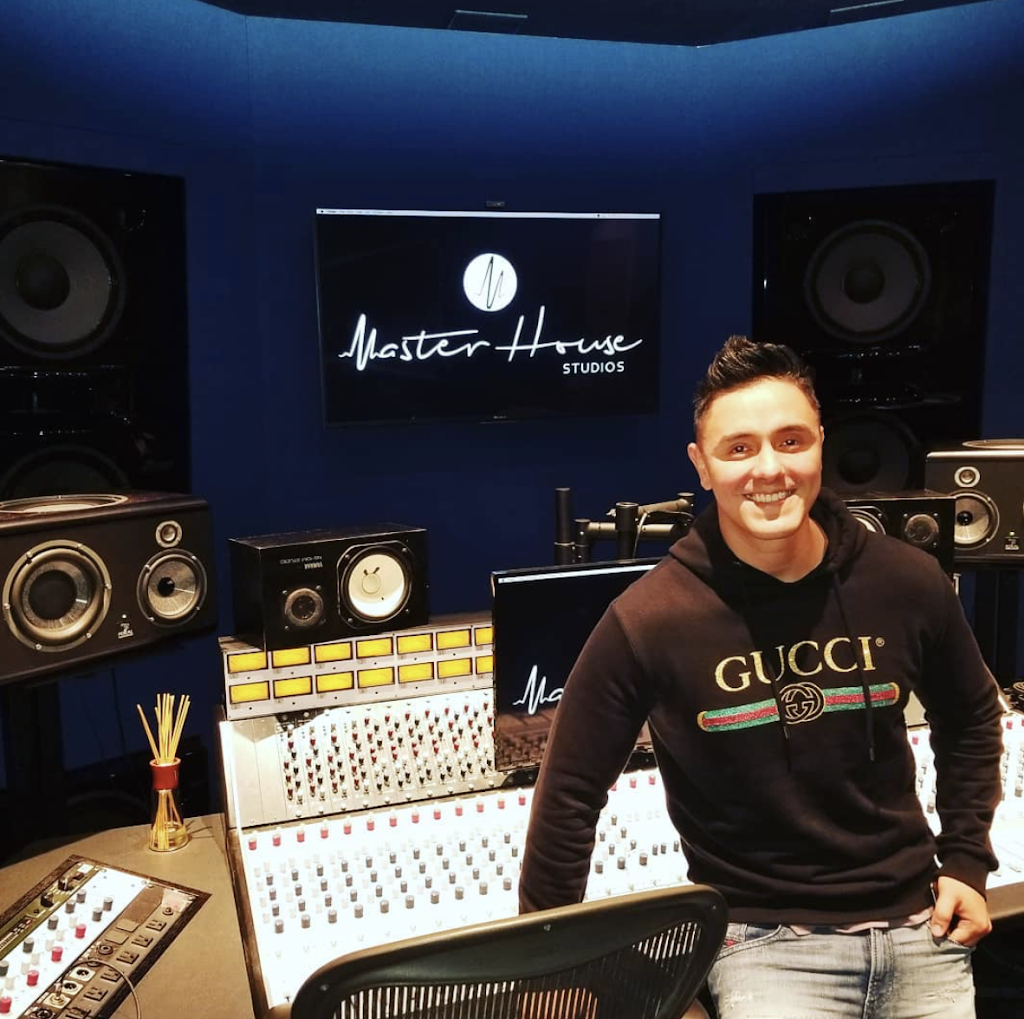 Master House Studios | 2906 NW 108th Ave, Doral, FL 33172, USA | Phone: (786) 308-6892