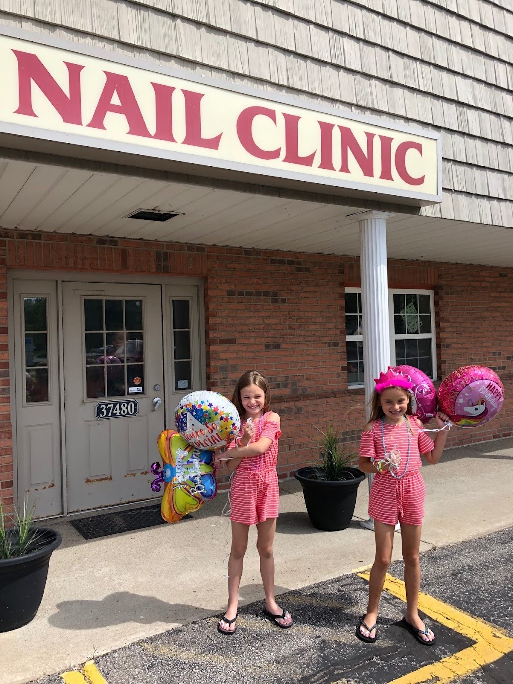 Nail Clinic | 37480 Harvest Dr, Avon, OH 44011, USA | Phone: (440) 934-6994