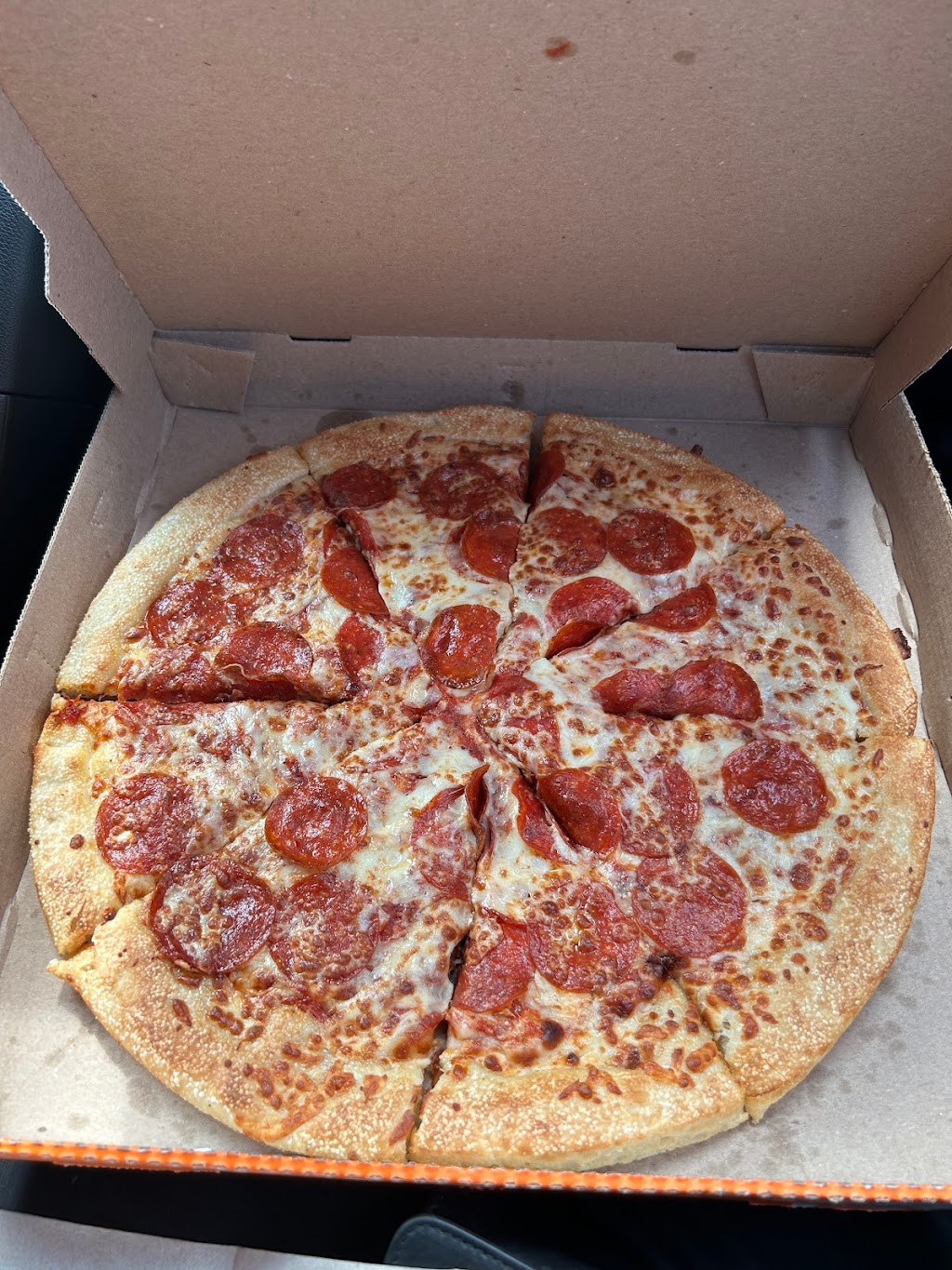 Little Caesars Pizza | 313 Cane Creek Rd, Warrior, AL 35180, USA | Phone: (205) 647-3277