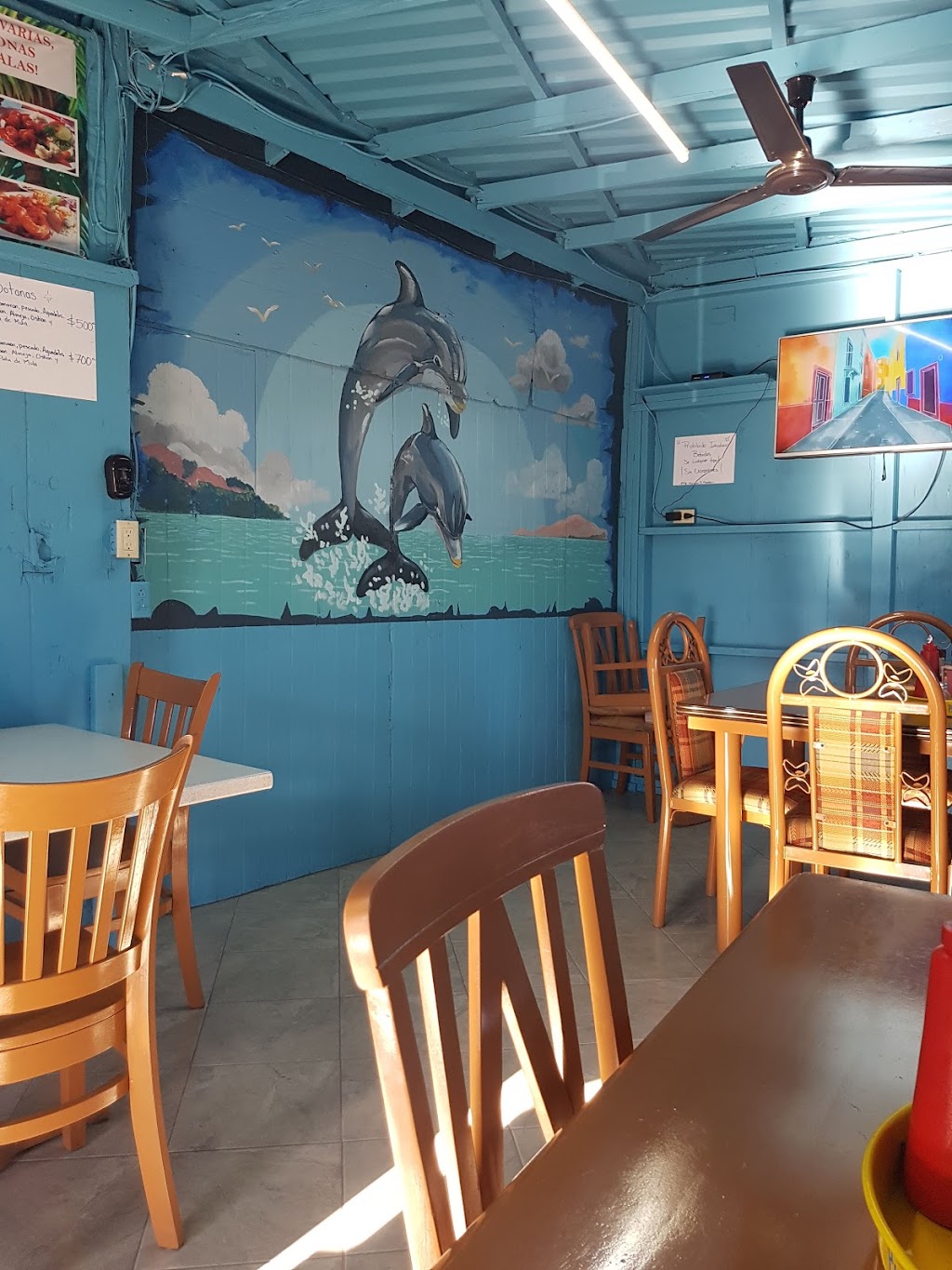 Mariscos El Monchis | Lazaro Cardenas, 21490 Tecate, Baja California, Mexico | Phone: 665 122 6496