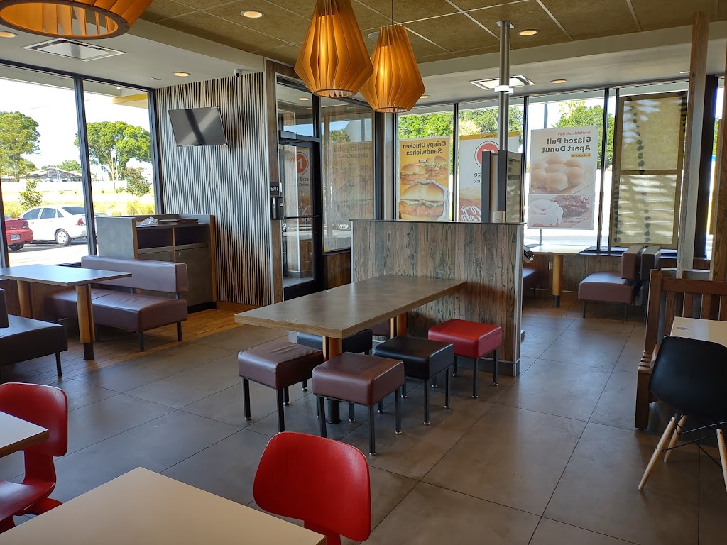 McDonalds | 3150 Kathleen Rd, Lakeland, FL 33810, USA | Phone: (863) 937-3425