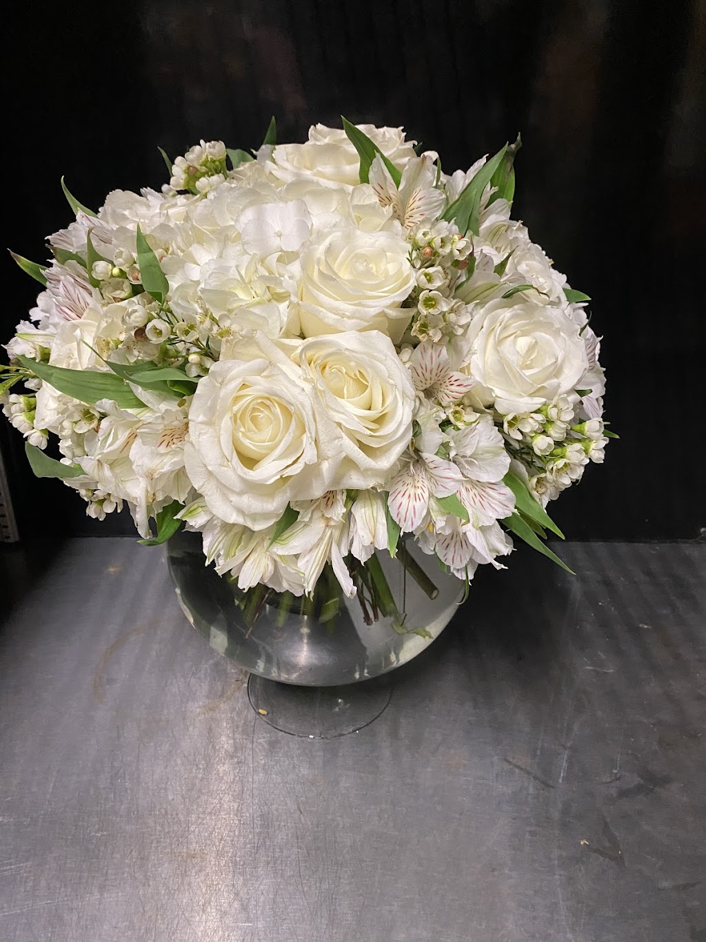 Elaborate Floral Design | 11993 Magnolia Ave suite e, Riverside, CA 92503, USA | Phone: (951) 318-0323