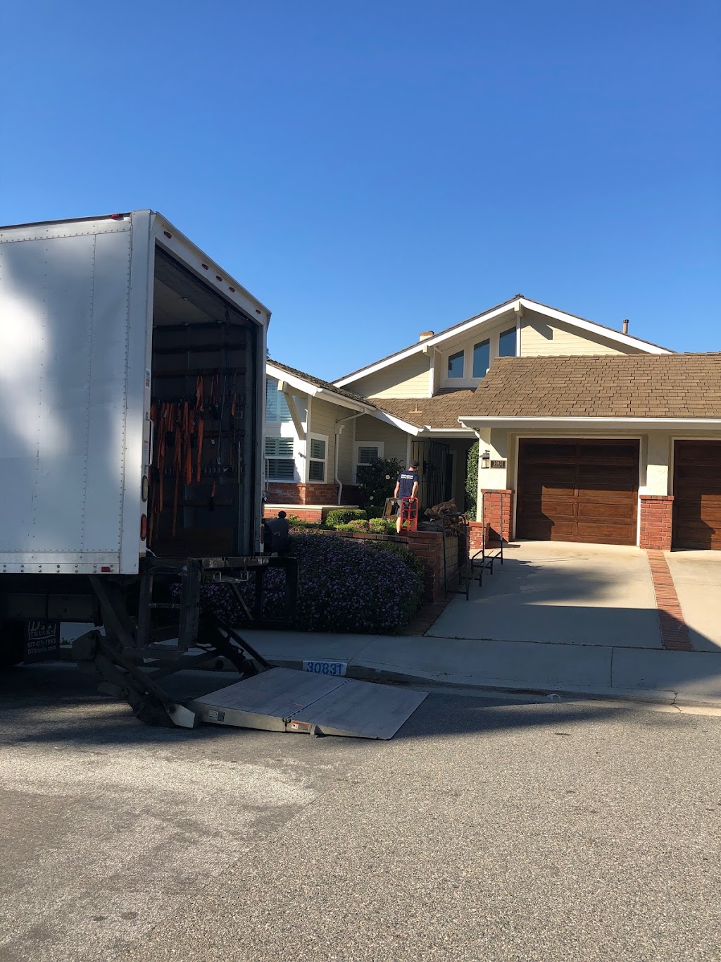 Mira Moving Company | 1057 W Grondahl St, Covina, CA 91722, USA | Phone: (562) 541-8091