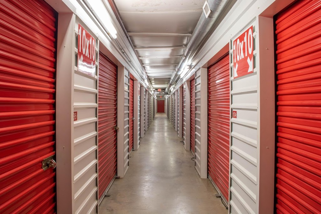 Public Storage | 425 E Pioneer Pkwy, Grand Prairie, TX 75051, USA | Phone: (972) 777-1175