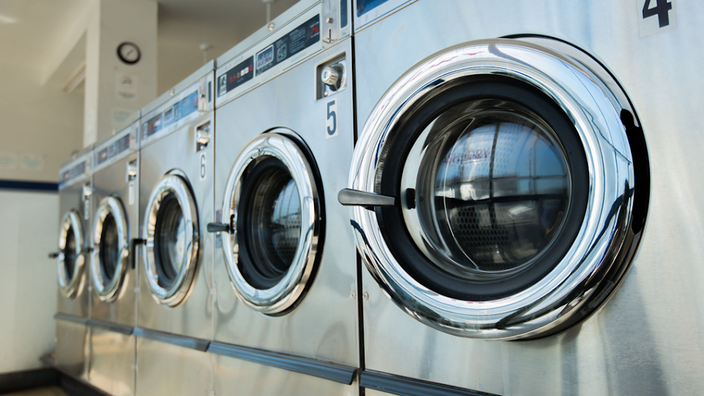 Old Towne Laundry | 155 Graham Rd, Florissant, MO 63031, USA | Phone: (314) 837-7557