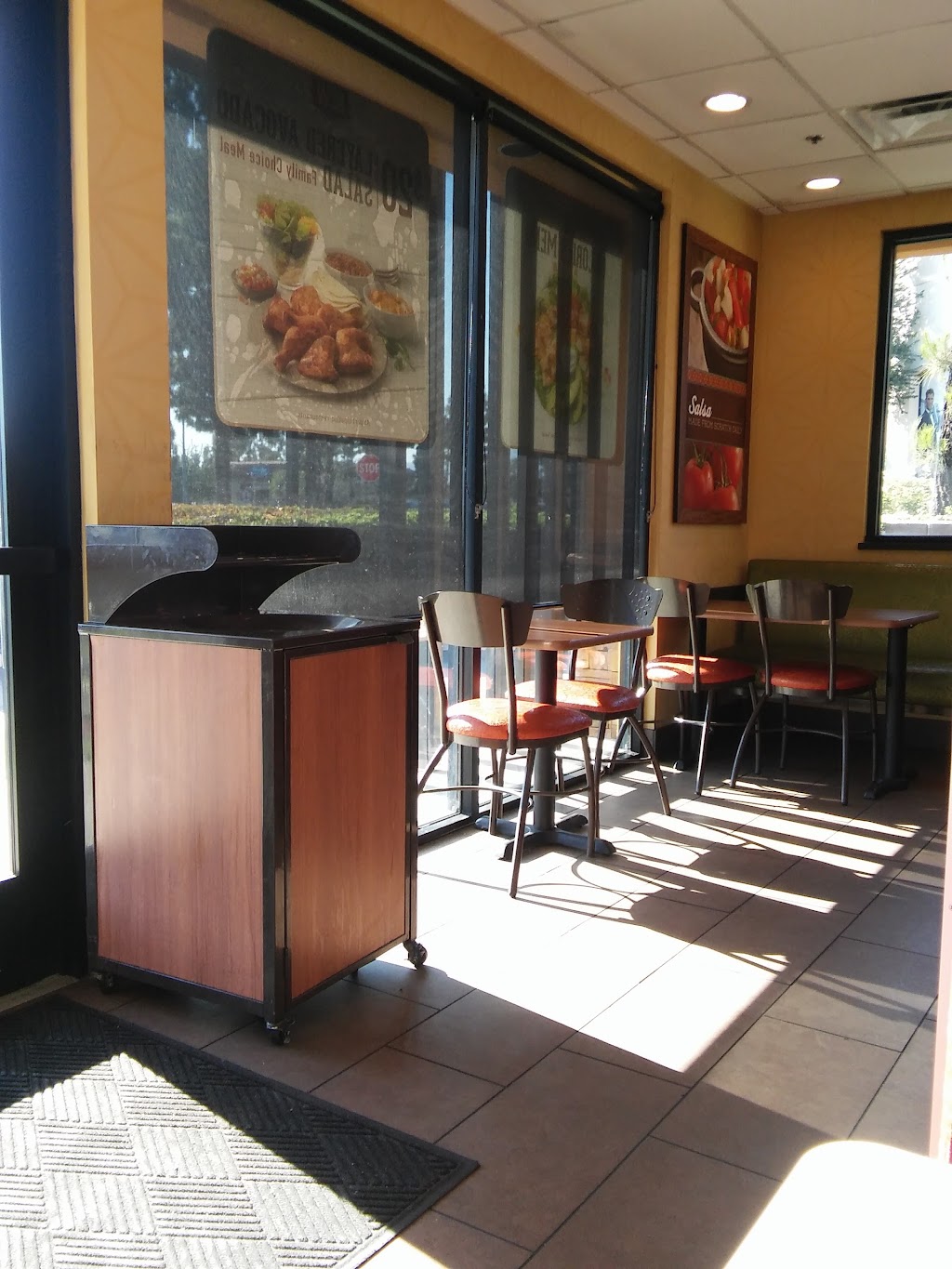 El Pollo Loco | 9185 Central Ave, Montclair, CA 91763, USA | Phone: (909) 626-1464