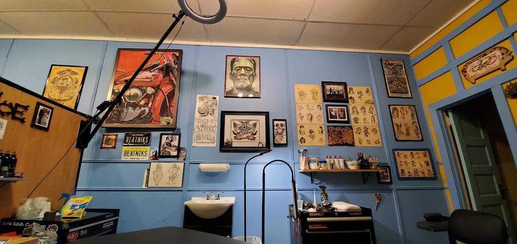 Front Street Tattoo | 2 E Front St, Red Bank, NJ 07701, USA | Phone: (732) 704-3496