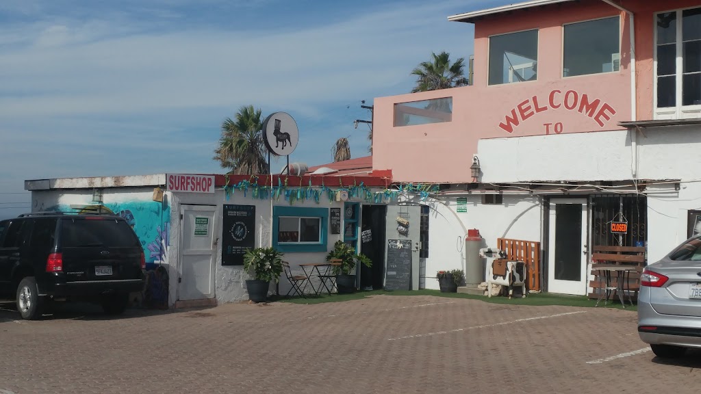 Bullies Patisserie | Carretera Escenica Ensenada-Tijuana Km 22.5, Baja Malibu, 22560 Tijuana, B.C., Mexico | Phone: 664 609 3087