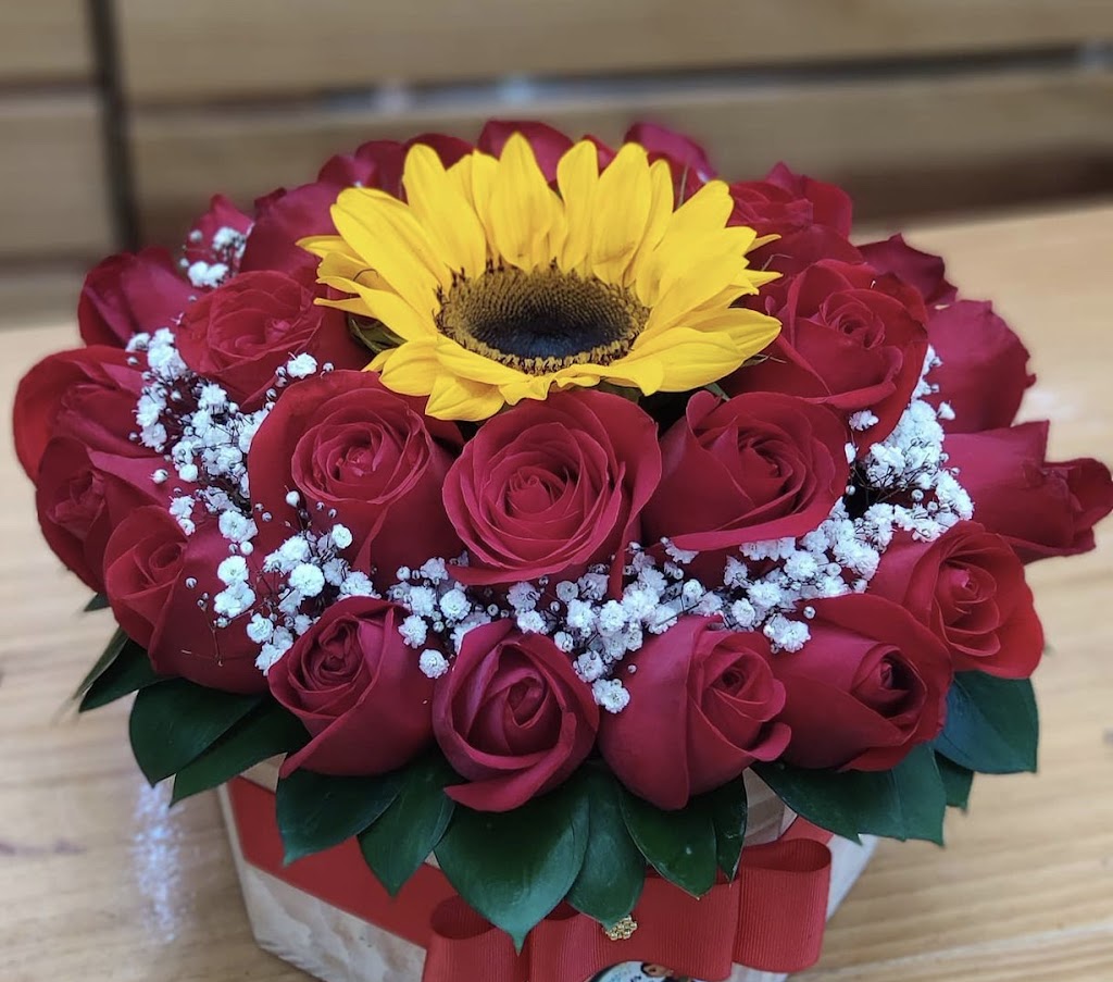 Glendale Florist & Gifts | 4551 San Fernando Rd, Glendale, CA 91204 | Phone: (818) 293-4733