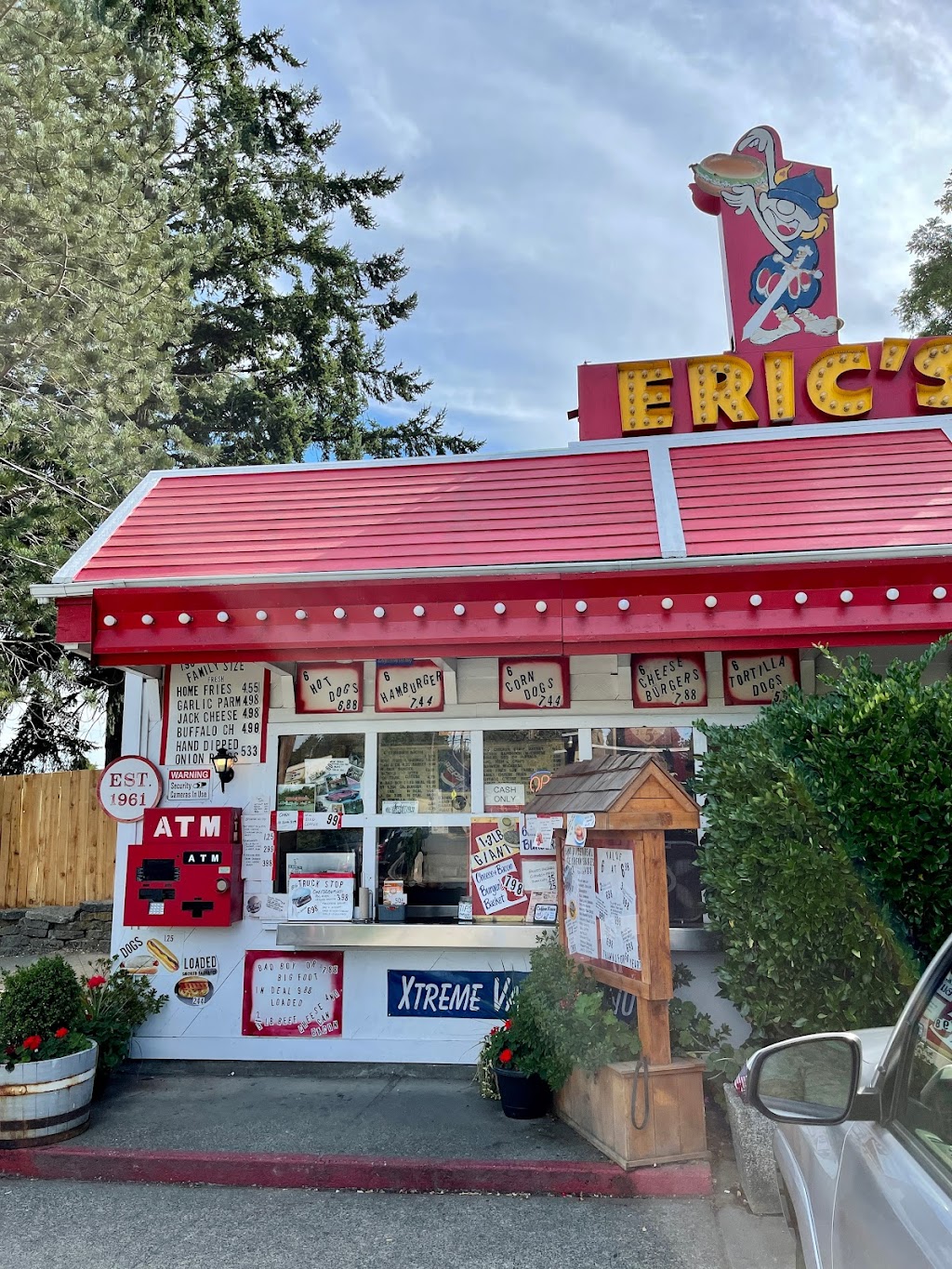 Crazy Erics Drive-In | 701 S National Ave, Bremerton, WA 98312, USA | Phone: (360) 373-2297