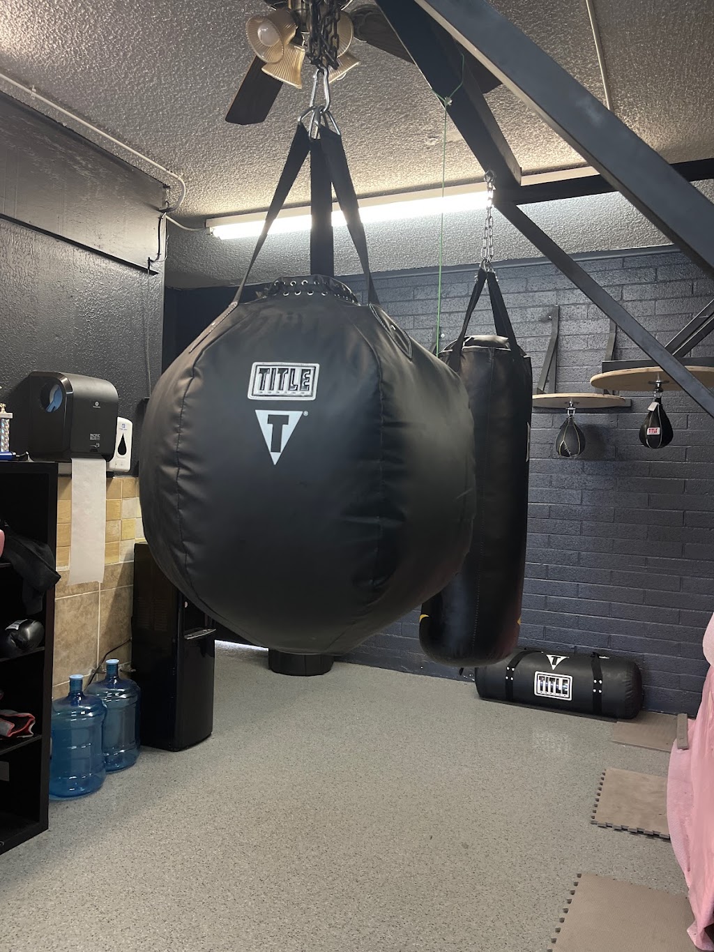 Visionary Boxing Club | 9800 N 91st Ave suite 106, Peoria, AZ 85345, USA | Phone: (602) 535-6200