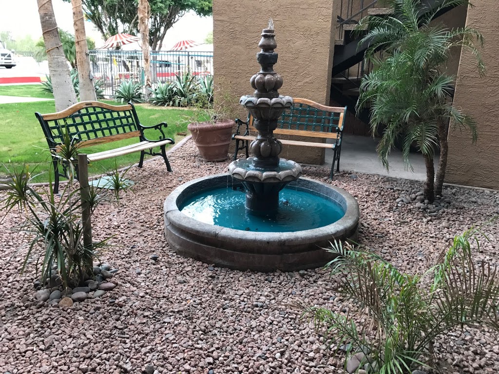 Travelers Inn Phoenix | 5102 W Latham St, Phoenix, AZ 85043, USA | Phone: (602) 233-1988