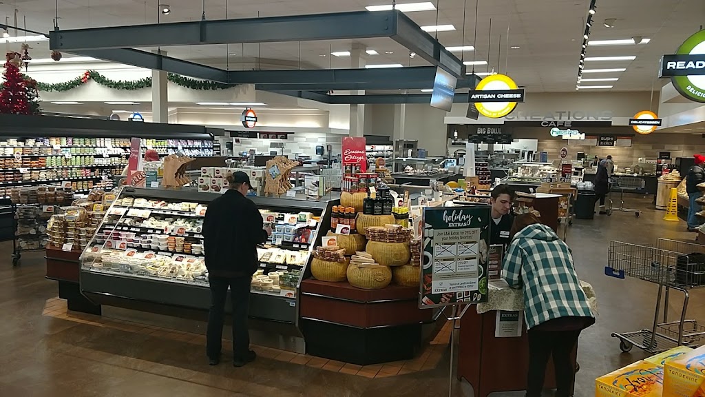 Lunds & Byerlys Chanhassen | 800 W 78th St, Chanhassen, MN 55317, USA | Phone: (952) 474-1298