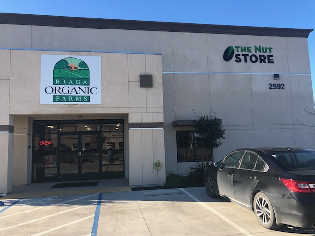 Braga Organic Farms | The Nut Store | 2592 Mitchell Ct, Madera, CA 93637, USA | Phone: (559) 661-2101