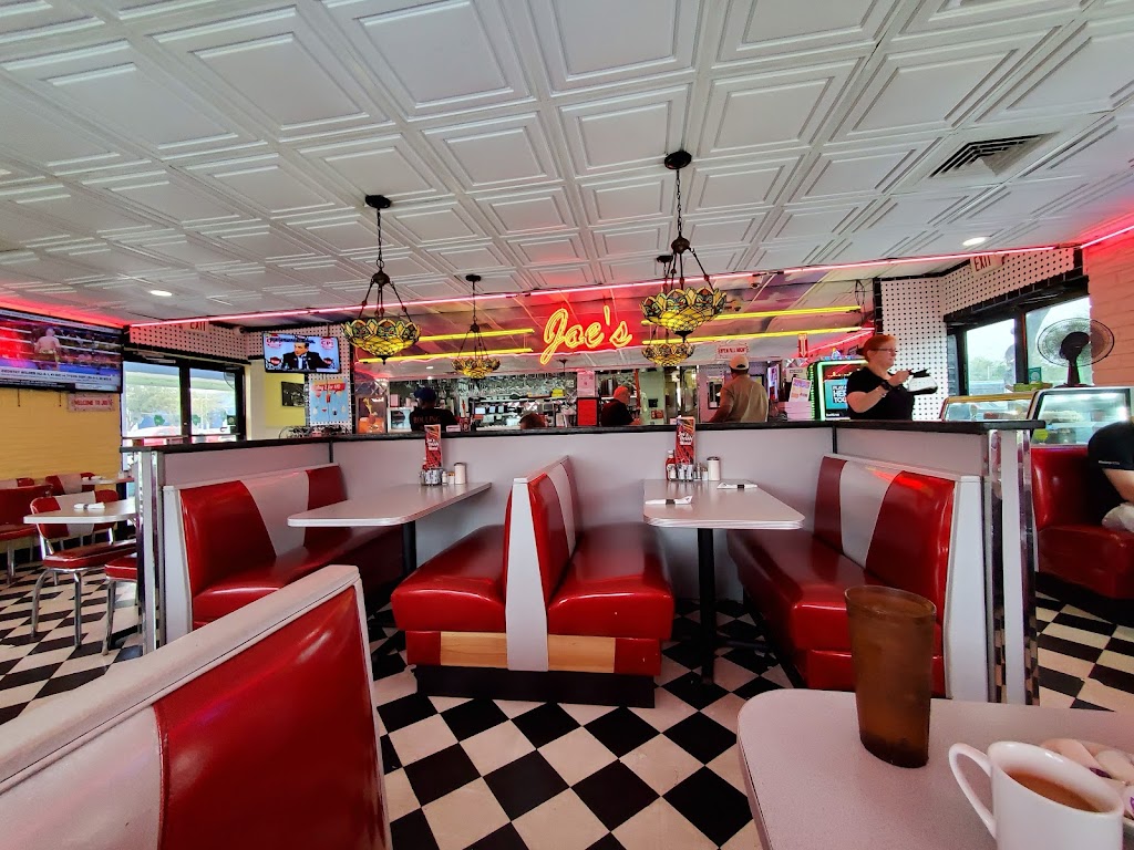 Joes New York Diner | 11701 N Florida Ave, Tampa, FL 33612, USA | Phone: (813) 933-2952