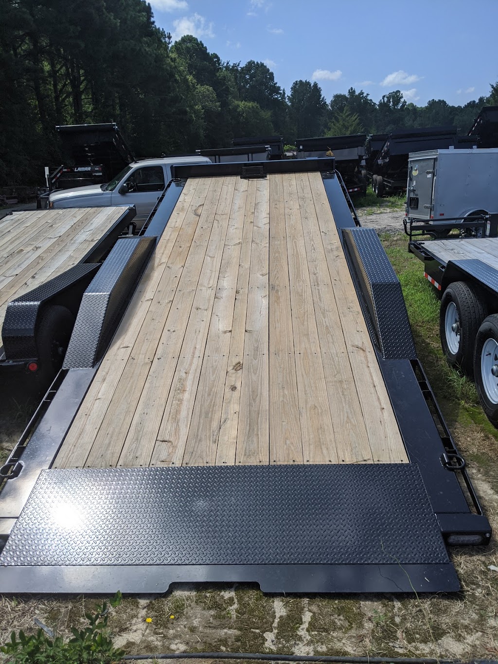 Rigsbee Trailers | Photo 10 of 10 | Address: 8200 Knightdale Blvd, Knightdale, NC 27545, USA | Phone: (919) 625-0220