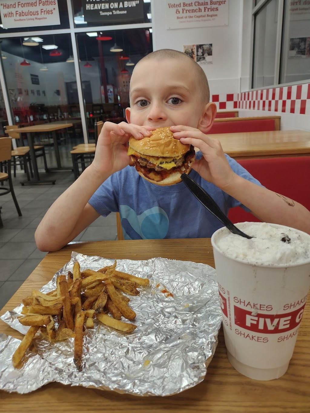 Five Guys | 4855 NY-30, Amsterdam, NY 12010, USA | Phone: (518) 212-5924