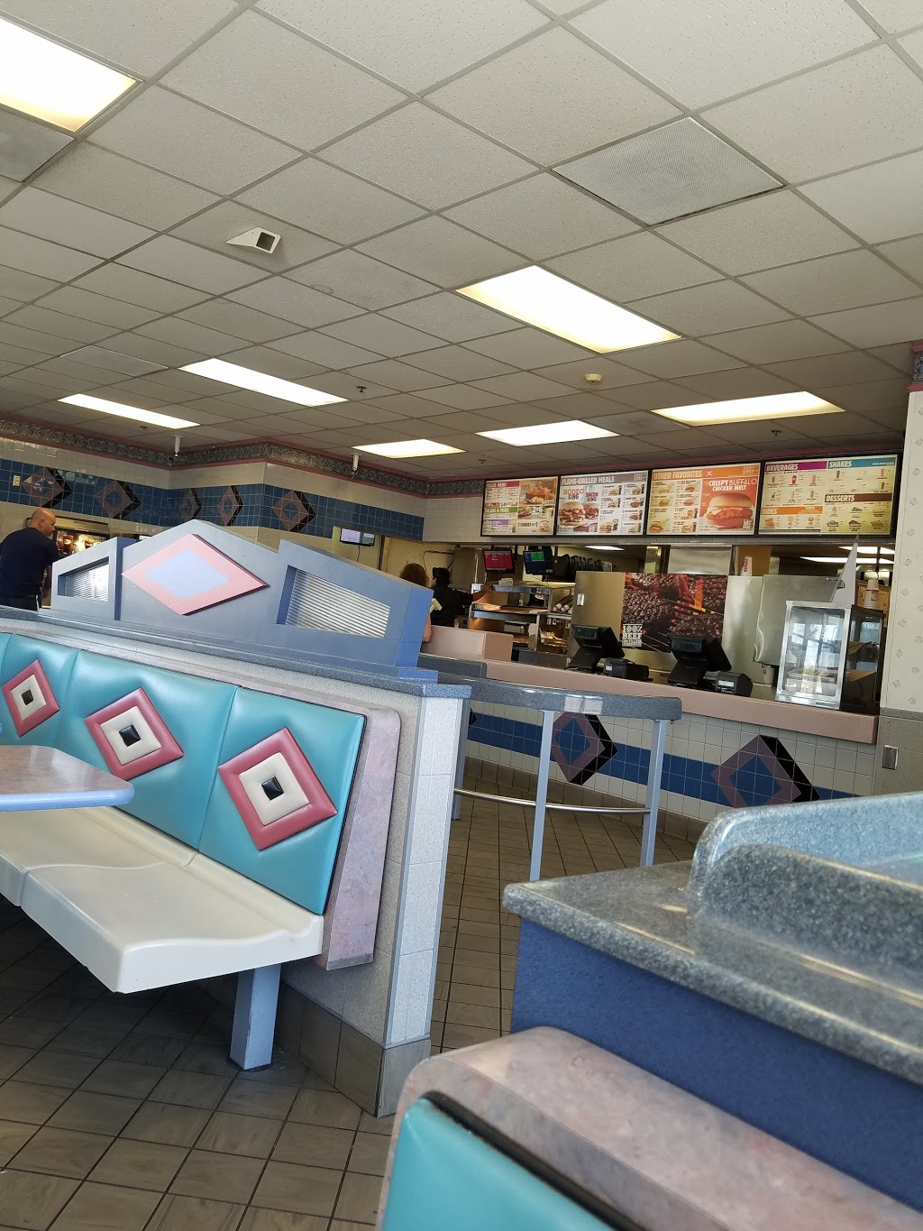 Burger King | 18611 Dexter Ave, Lake Elsinore, CA 92532, USA | Phone: (909) 674-5729