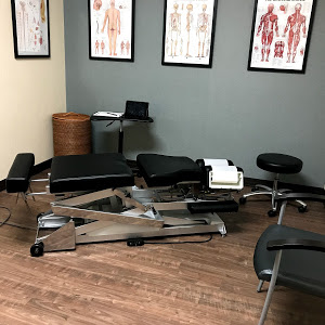 LifeClinic Chiropractic & Rehabilitation - Raleigh, NC | 8515 Falls of Neuse Rd, Raleigh, NC 27615, USA | Phone: (919) 582-7057