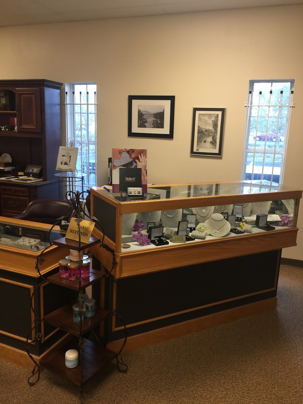 Village Jewelers | 4208 Little Rd, New Port Richey, FL 34655, USA | Phone: (727) 372-2244