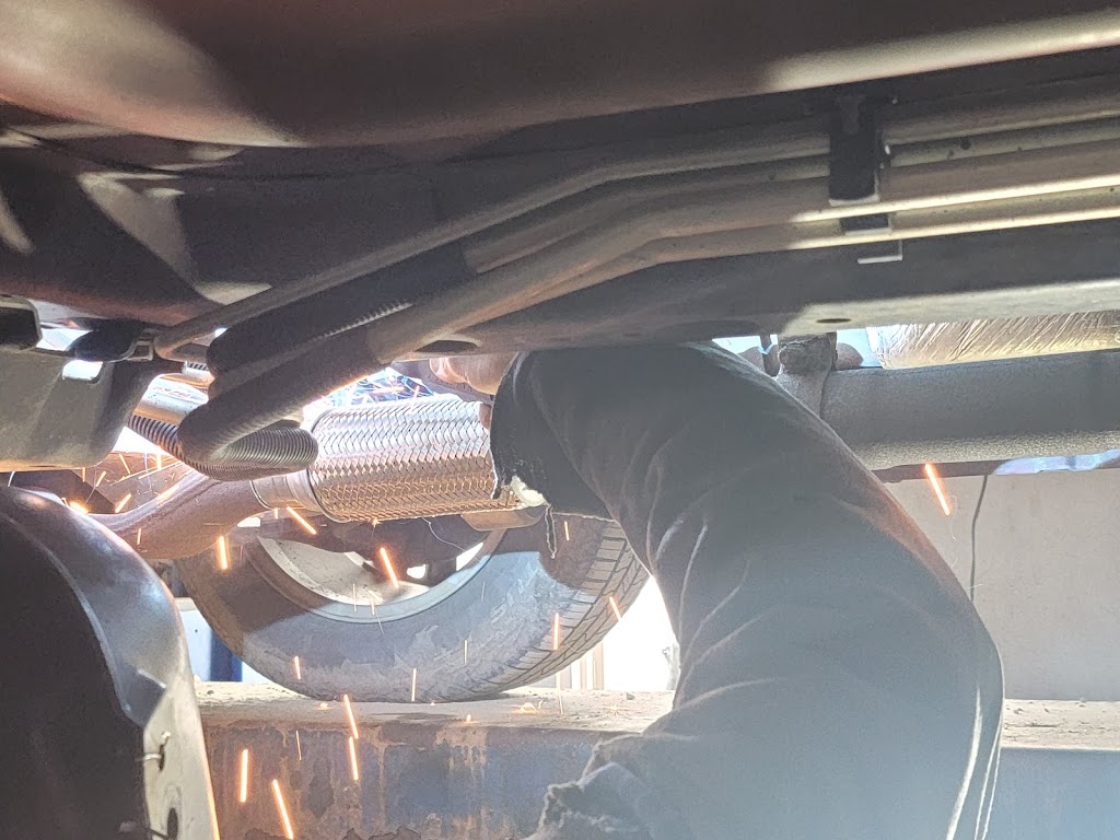 Buckeye Muffler Shop | 184 E Maumee Ave, Napoleon, OH 43545, USA | Phone: (419) 599-0863