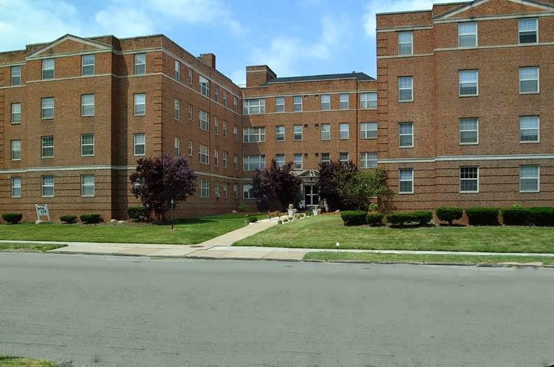 Bon Air Apartments | 2550 Kemper Rd, Shaker Heights, OH 44120, USA | Phone: (216) 795-1861