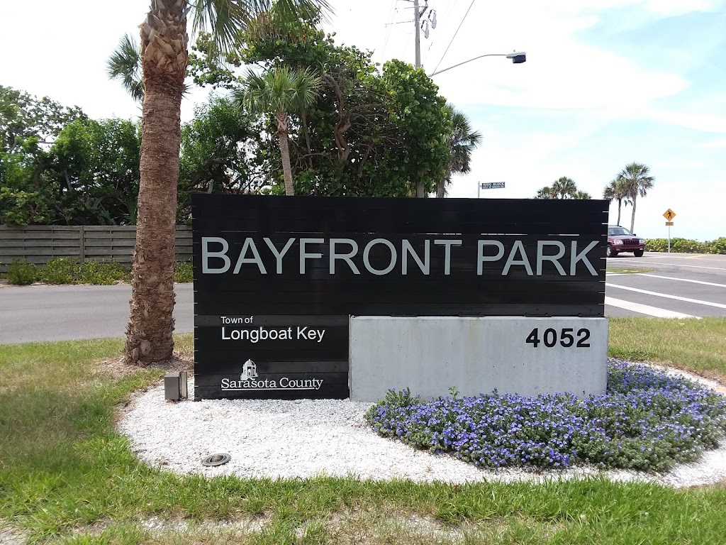 Bayfront Park Recreation Center | 4052 Gulf of Mexico Dr, Longboat Key, FL 34228, USA | Phone: (941) 316-1999