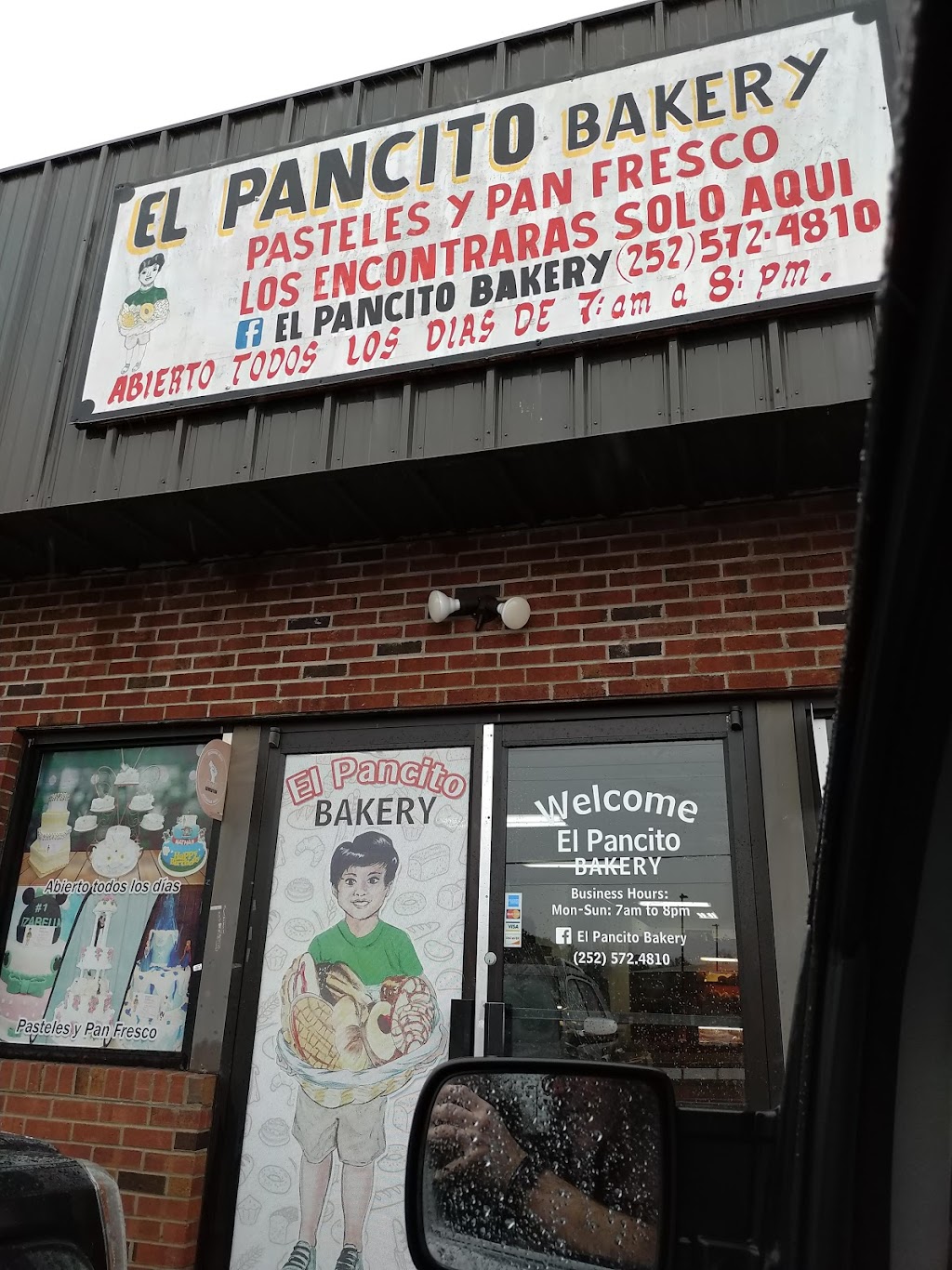 El Pancito Bakery | 601 Raleigh Rd, Henderson, NC 27536, USA | Phone: (252) 572-4702