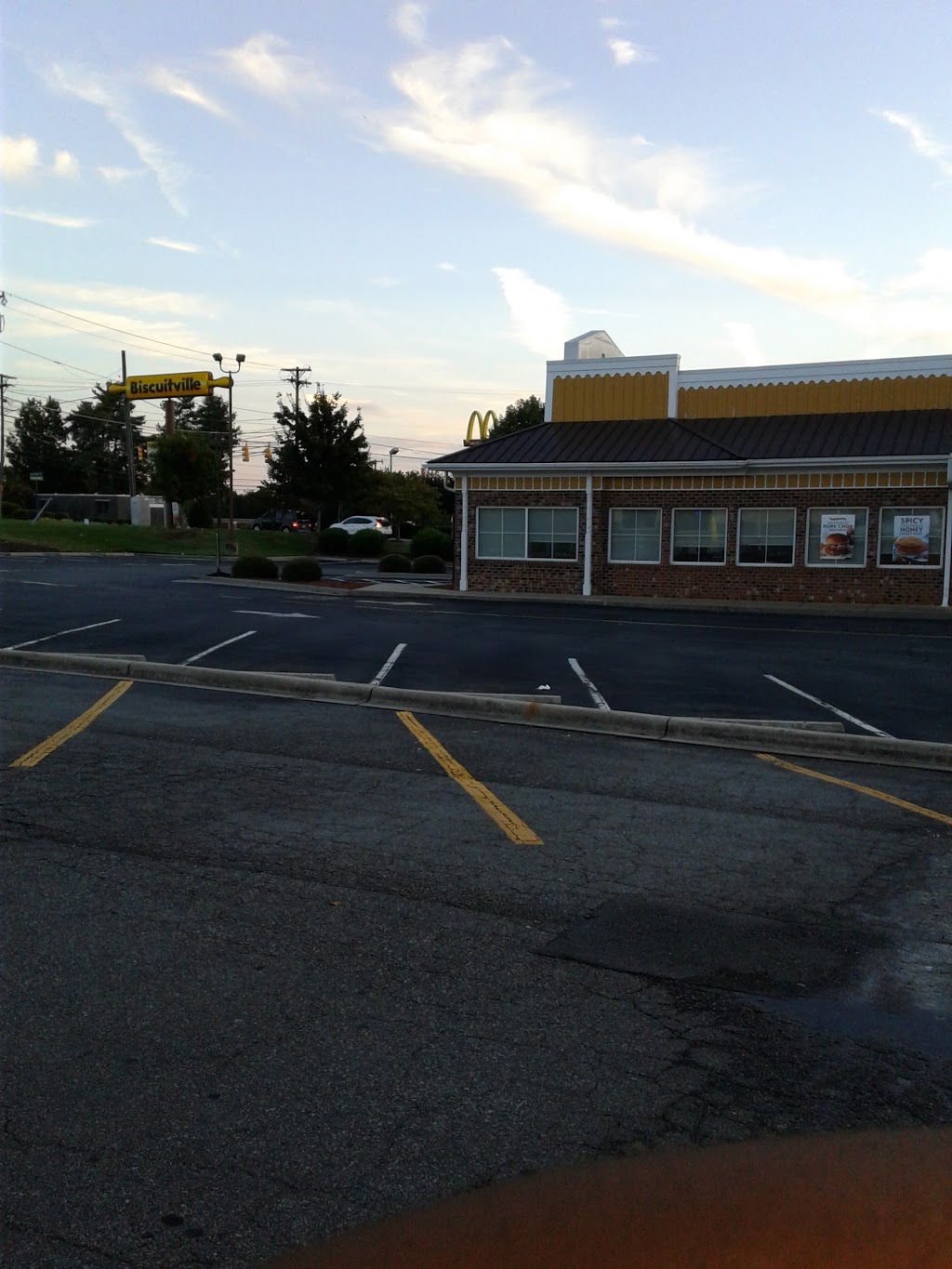 Biscuitville | 669 Huffman Mill Rd, Burlington, NC 27215, USA | Phone: (336) 524-8149