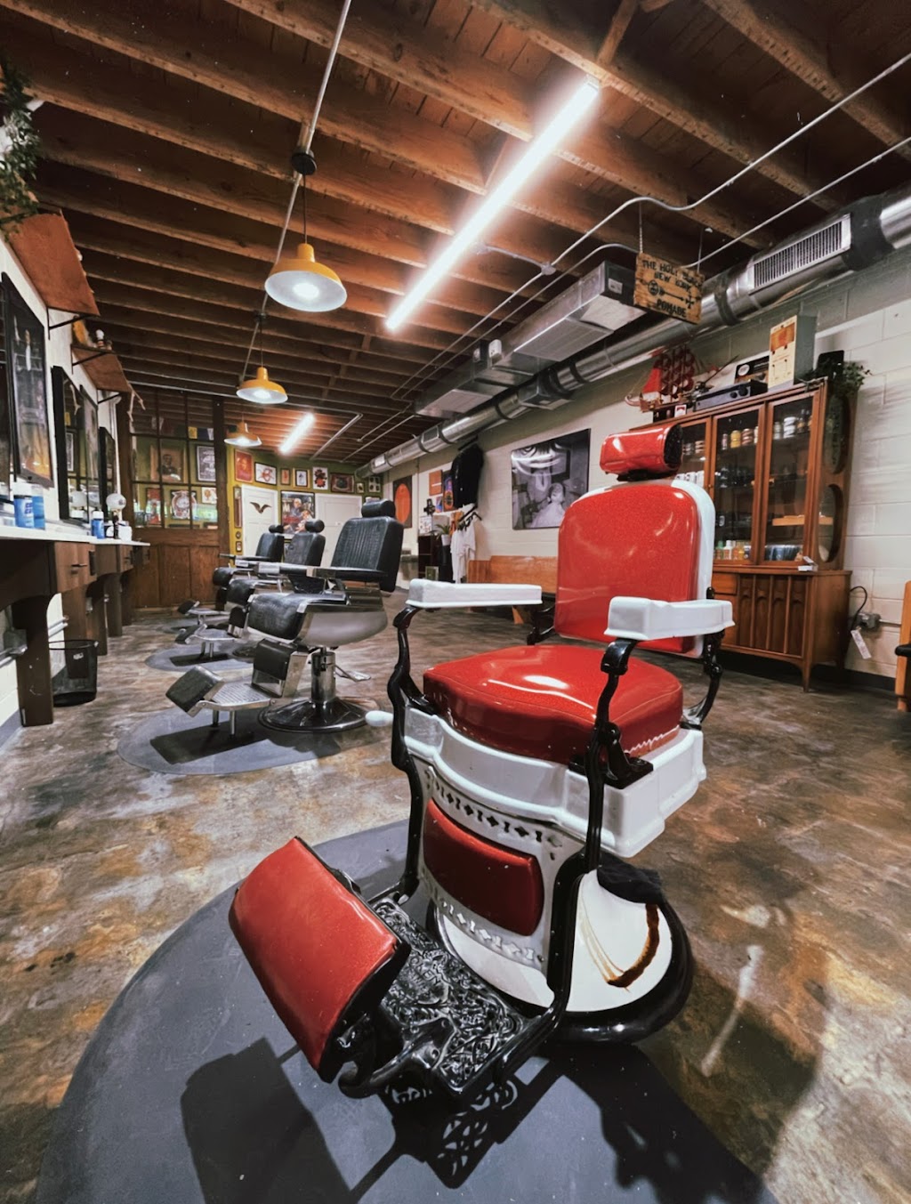 Lucky Devil Cuts & Shaves | 4703 Colley Ave, Norfolk, VA 23508, USA | Phone: (757) 340-0018