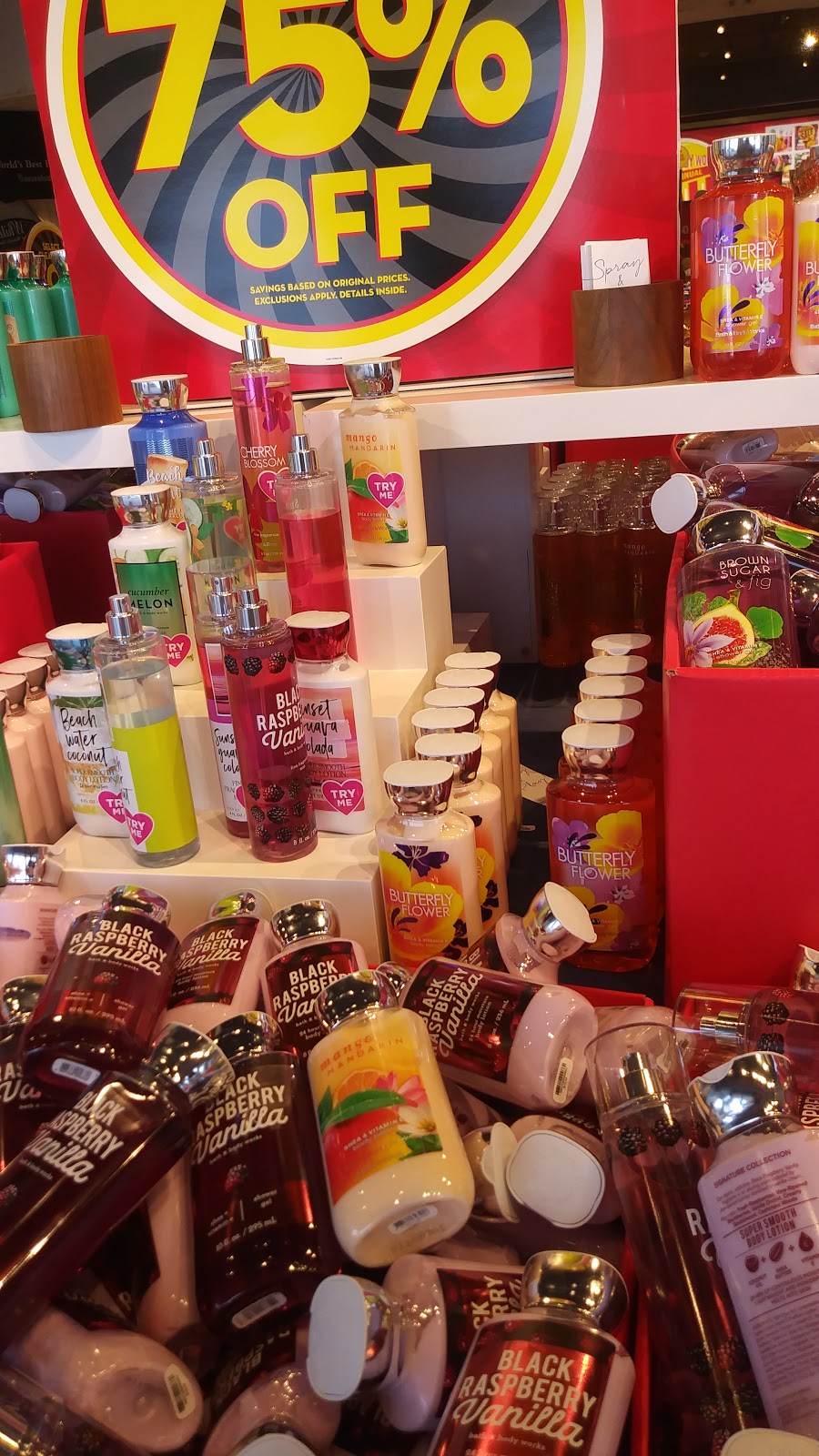 Bath & Body Works | 8028 Denton Hwy, Watauga, TX 76148, USA | Phone: (817) 605-6042