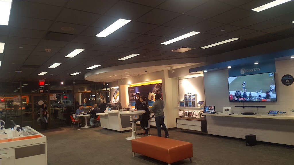AT&T Store | 1444 24th Ave NW Space 105, Norman, OK 73069, USA | Phone: (405) 573-7935