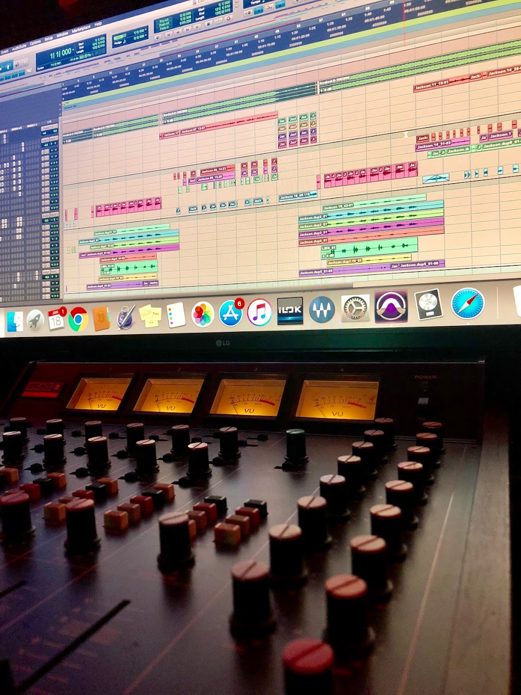 Hidden Sound Village Recording Studio | 3170 Estara Ave, Los Angeles, CA 90065, USA | Phone: (912) 433-1944