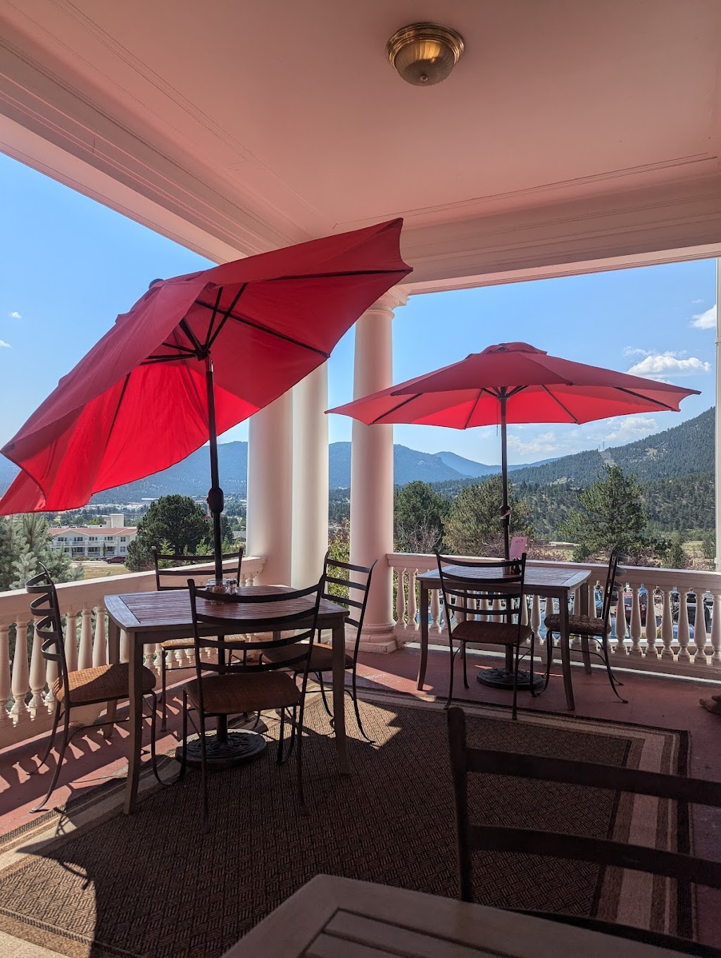 Brunch & Co. | 333 E Wonderview Ave d, Estes Park, CO 80517, USA | Phone: (970) 577-4104