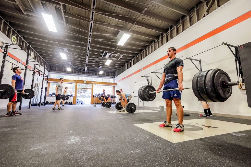 Ross Valley Cross Fit | 34 Greenfield Ave, San Anselmo, CA 94960 | Phone: (415) 256-9000