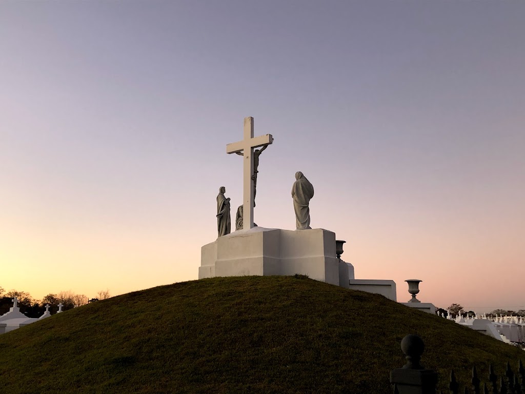 St Joseph Cemetery | 949 Menard St, Thibodaux, LA 70301, USA | Phone: (985) 446-0280