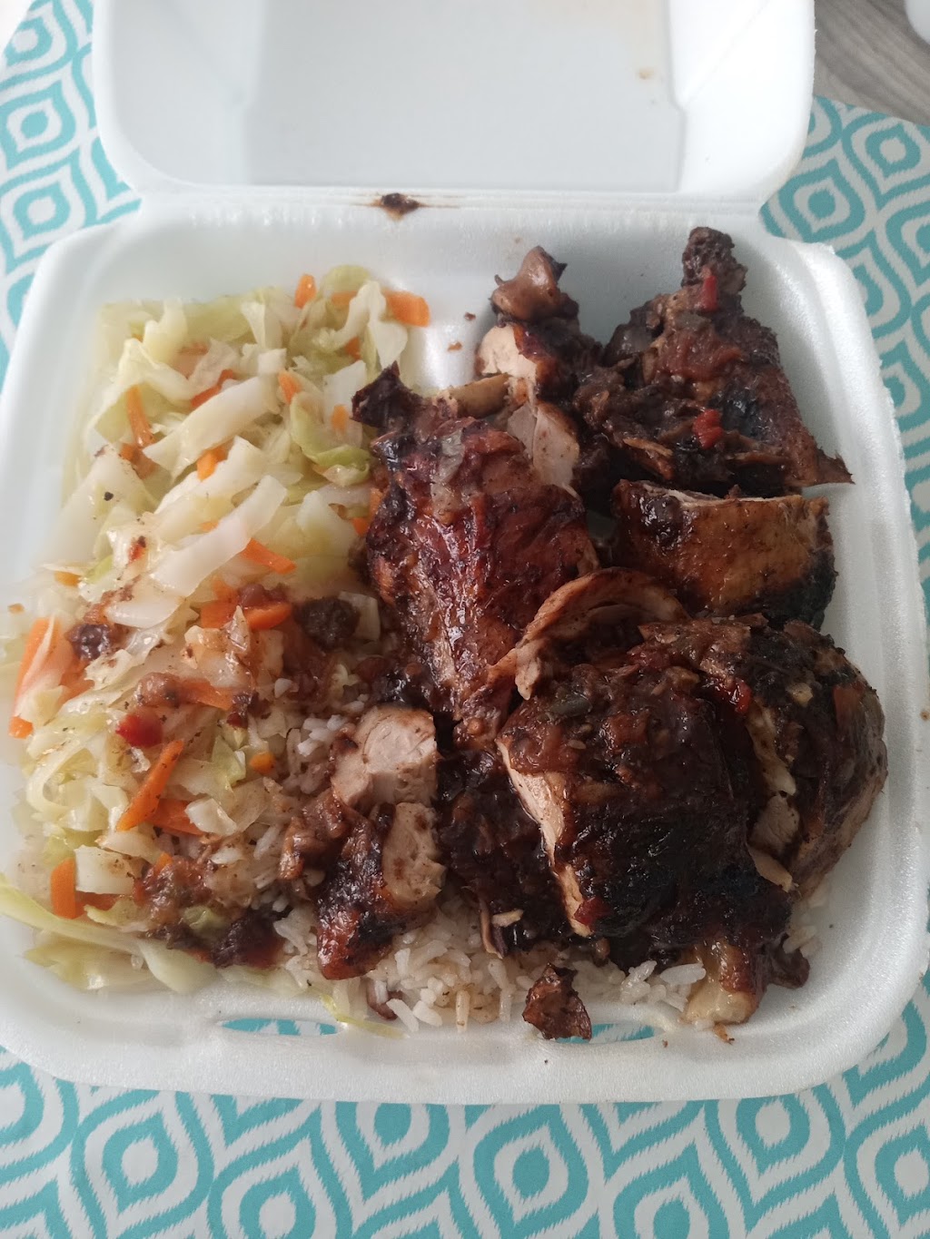 fiwi islands foods jamaican | 5151 Gall Blvd, Zephyrhills, FL 33542, USA | Phone: (813) 850-2165