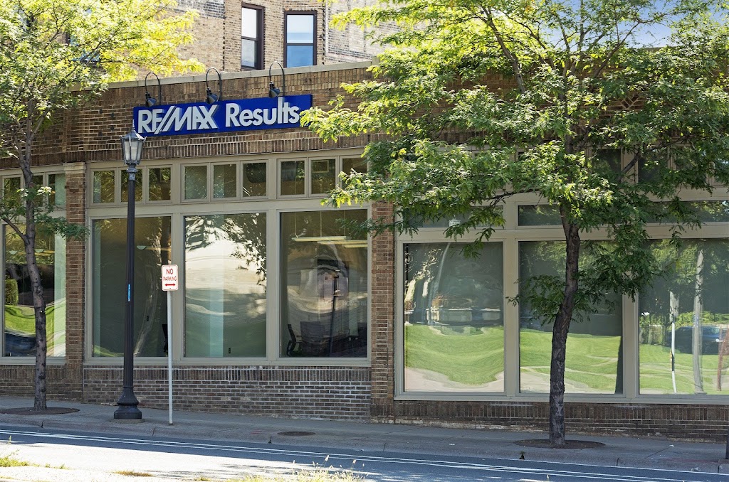 RE/MAX Results | 1609 Hennepin Ave, Minneapolis, MN 55403, USA | Phone: (612) 314-1520