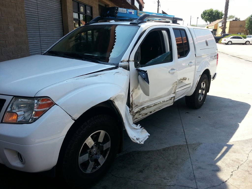 C & R Auto Body Shop | 14630 E, Valley Blvd Suite T, La Puente, CA 91746, USA | Phone: (626) 968-2280