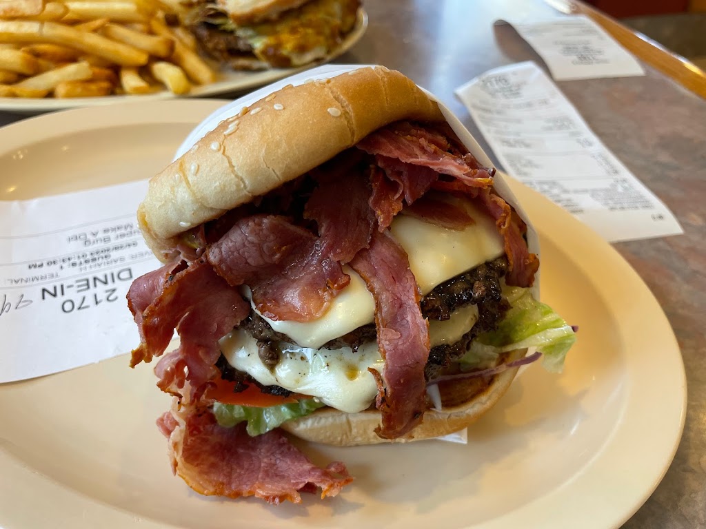 Steves Burgers West | 240 S Sanderson Ave, Hemet, CA 92545, USA | Phone: (951) 765-0200