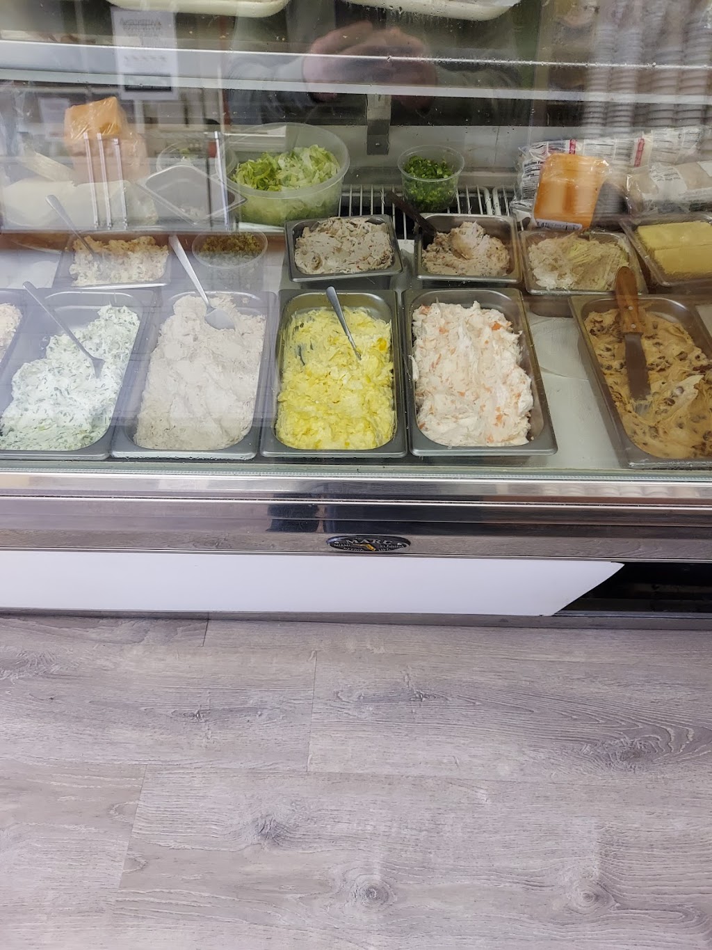 Charlies Deli & Bagels | 535 Amboy Ave, Woodbridge, NJ 07095, USA | Phone: (732) 726-8701