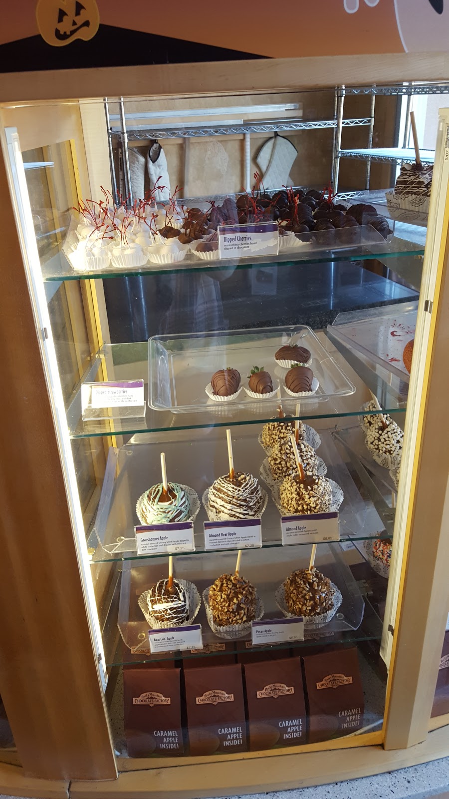 Rocky Mountain Chocolate Factory | 2485 Sand Creek Rd Suite 136, Brentwood, CA 94513, USA | Phone: (925) 513-3384