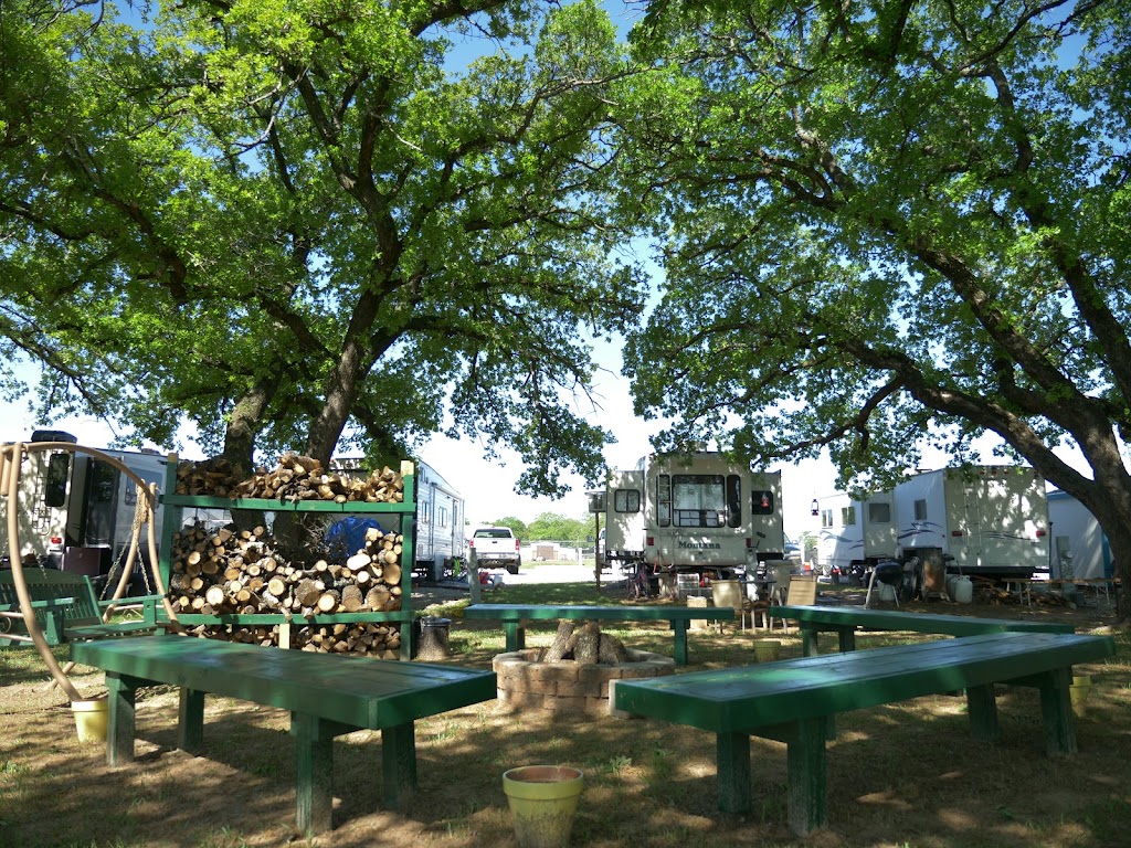 Clean Living RV Park | 14557 Farm to Market Rd 730 N, Azle, TX 76020, USA | Phone: (817) 813-8050