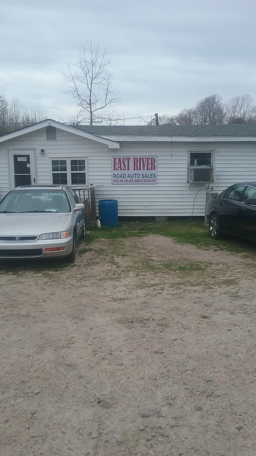 East River Road Auto Sales | 1945 Ferrells Bridge Rd, Louisburg, NC 27549, USA | Phone: (919) 496-4636