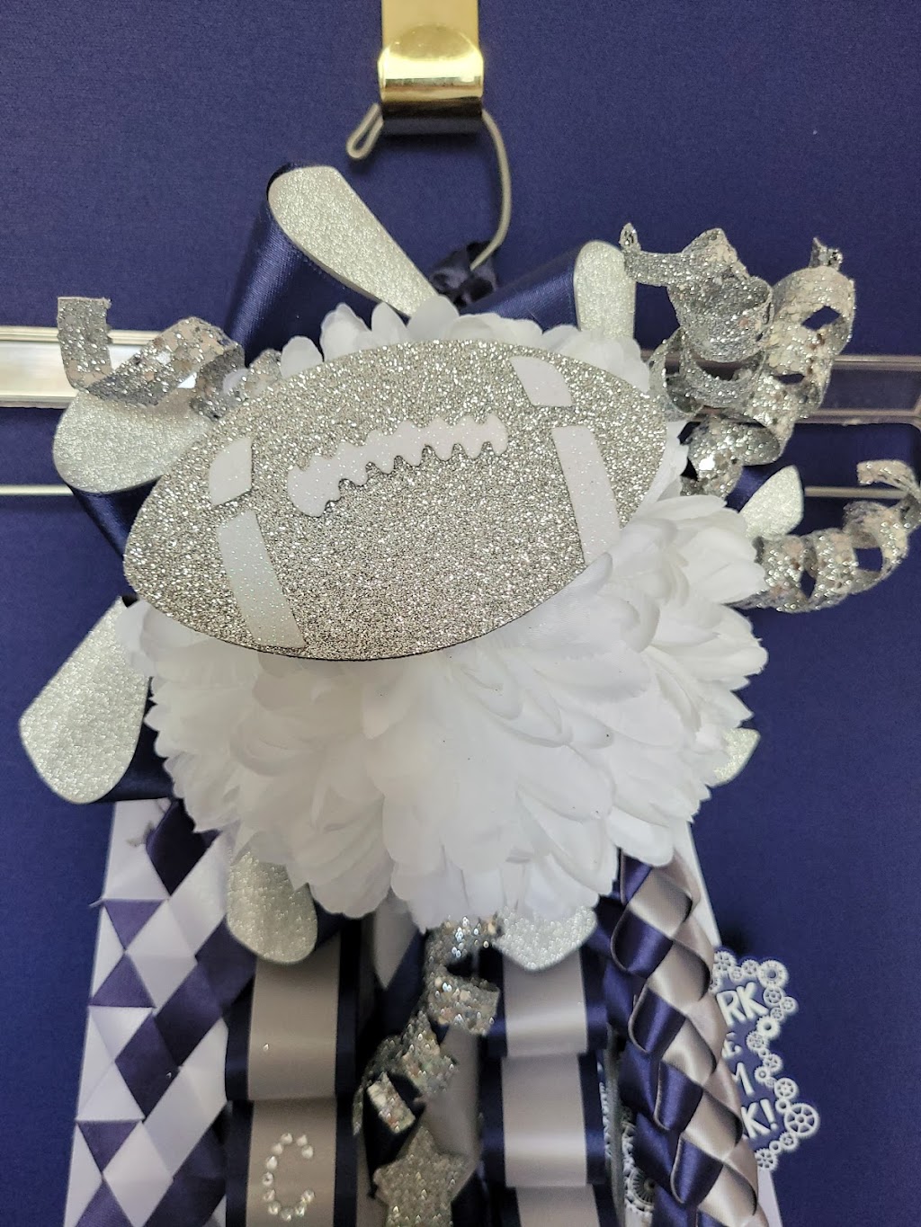 Crazy Cats Mums and Garters | Joy Grace Dr, Haltom City, TX 76137, USA | Phone: (817) 319-7137